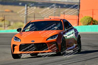 media/Oct-18-2025-Extreme Speed (Sat) [[d6d7e1fef1]]/Group 3 Purple/Session 1 (Turn 4)/